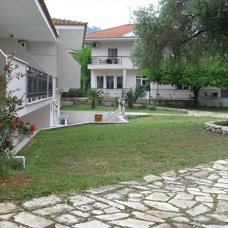 Aneton Aparthotel Криси Амудия Екстериор снимка