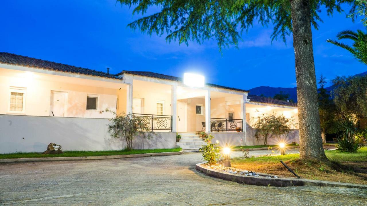 Aneton Aparthotel Криси Амудия Екстериор снимка